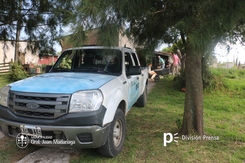 El municipio reconstruye la vivienda afectada por un incendio