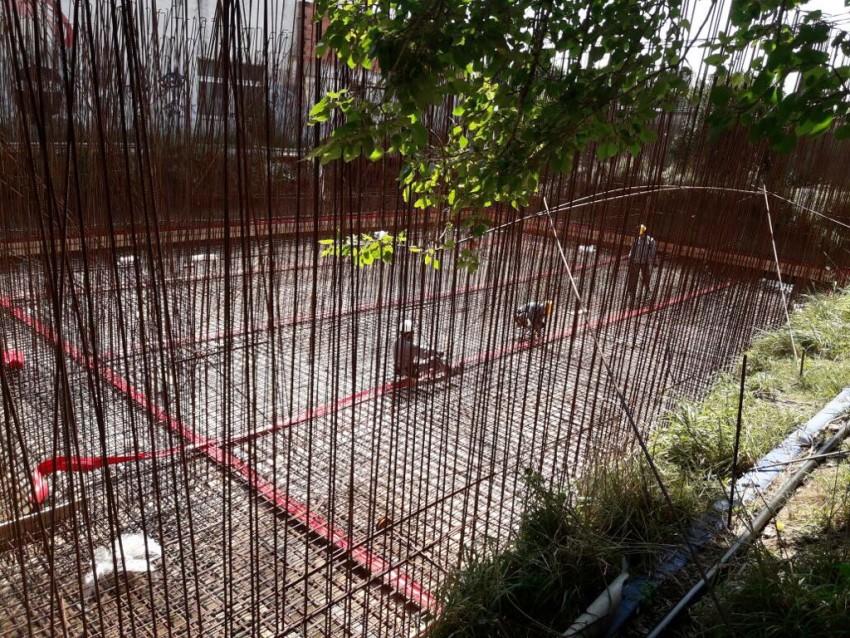 Nuevos avances en la construcci�n de la cisterna de agua