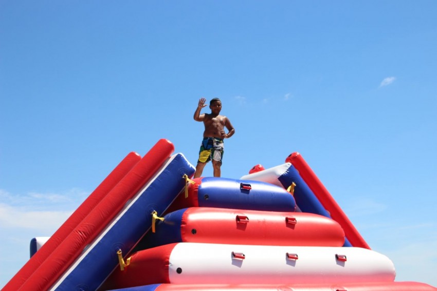 Los chicos del paraje Macedo disfrutaron de una jornada en el parque a