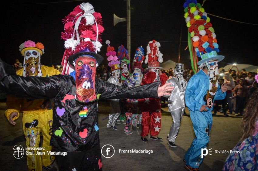 El Carnaval tuvo su pico mximo de convocatoria en su jornada de cierr