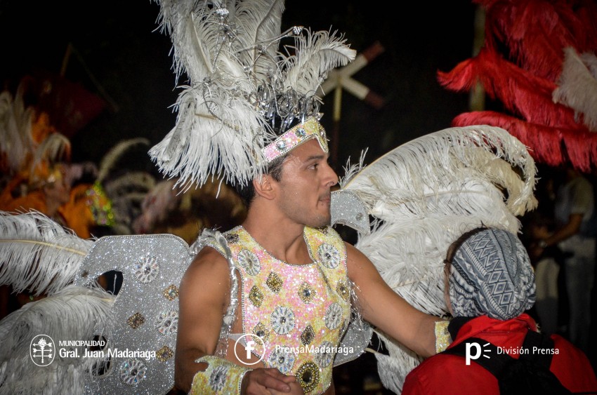 El Carnaval tuvo su pico mximo de convocatoria en su jornada de cierr