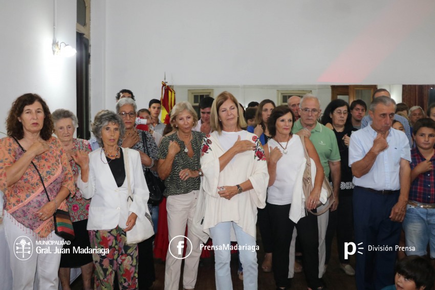 La Sociedad Espaola celebr sus 103 aos de existencia en su edificio