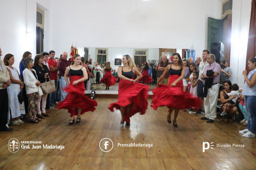 La Sociedad Espaola celebr sus 103 aos de existencia en su edificio