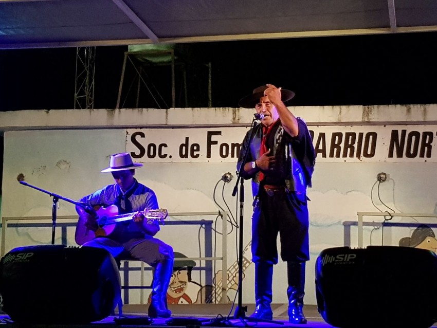Folclore en los barrios colm las expectativas en el Norte