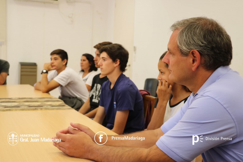 El intendente recibi a egresados 2018 para dialogar sobre la realizac