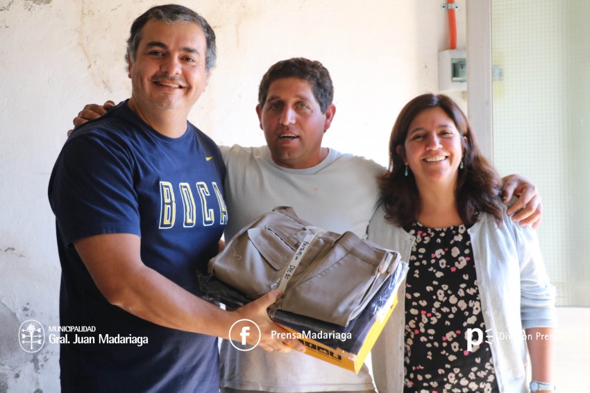 Entregaron indumentaria a 125 empleados municipales