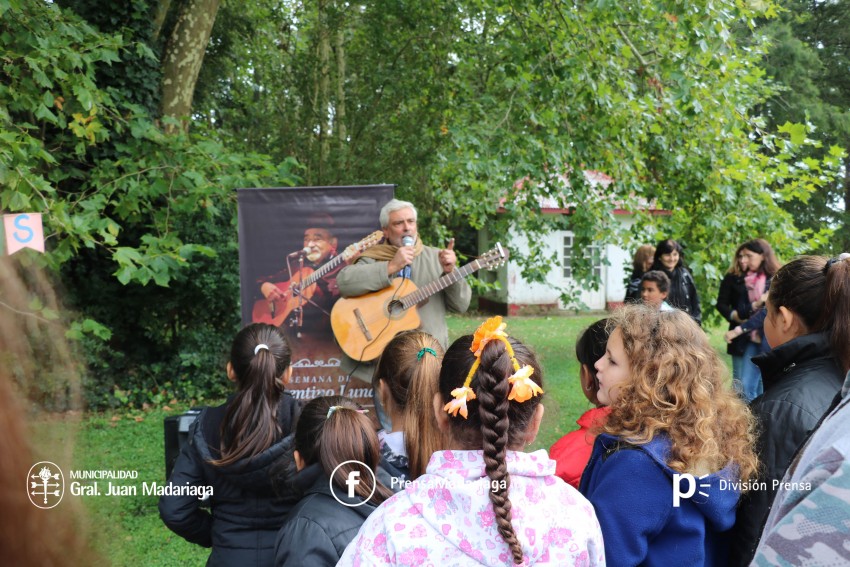 Da 3: Se realiz el encuentro de Escuelas Rurales en el Paraje La Flo