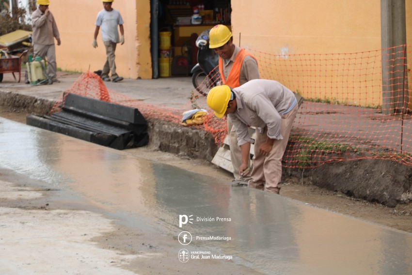 Santoro recorri distintas obras que se desarrollan en la ciudad