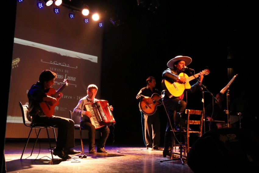 Los Saraseos recordaron a Argentino Luna en su flamante Centro Cultur