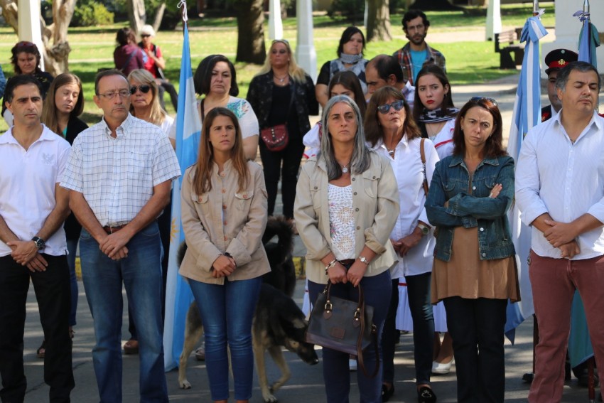 Autoridades conmemoraron el 24 de marzo con un acto en Plaza Madariaga