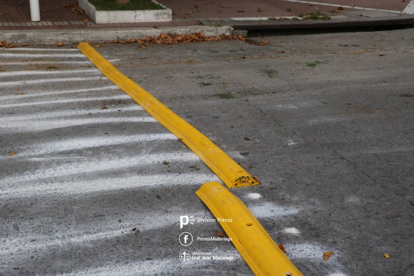 Instalaron otro reductor de velocidad en una de las avenidas más trans