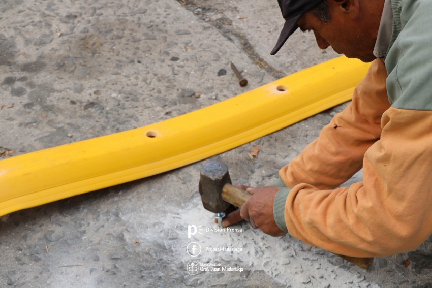 Instalaron otro reductor de velocidad en una de las avenidas ms trans