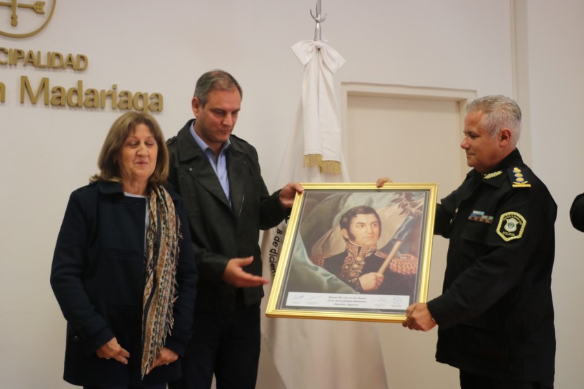 Reconocieron al comisario Sergio Gimnez con el premio Libertador Gene