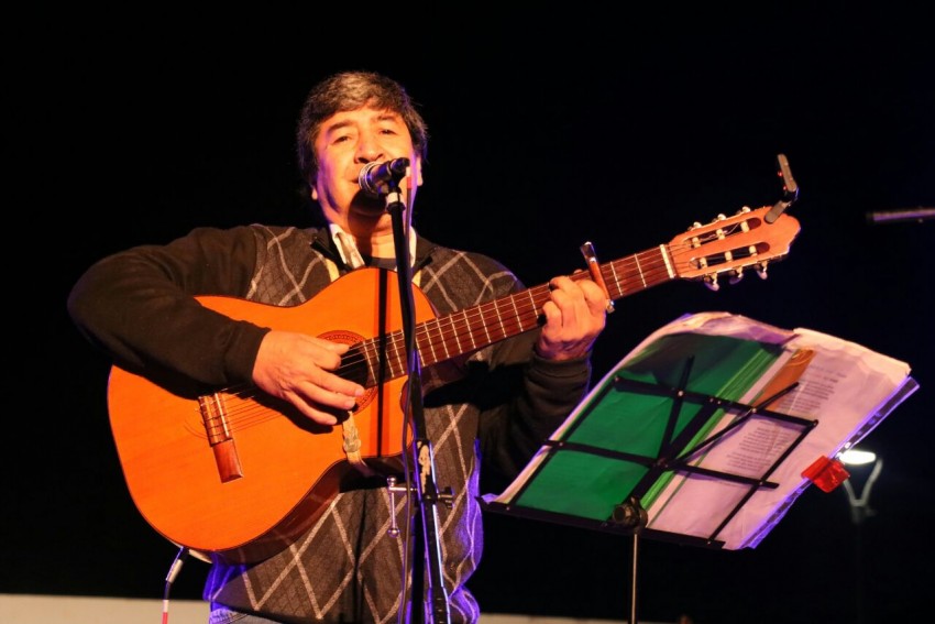 Folclore en los Barrios tuvo su noche de cierre en el Anfiteatro del B