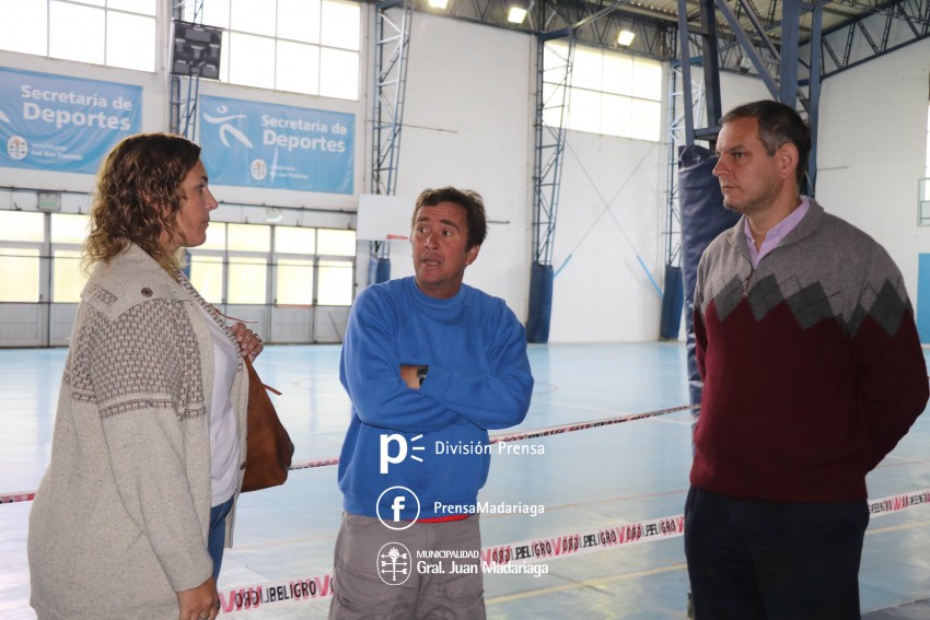 Ultiman detalles para la inauguracin de las obras en el gimnasio del 