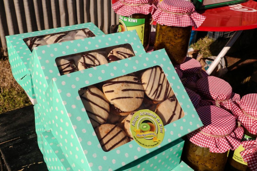 El Pastel de Kiwi y el almacn El Omb son las novedades de la fiesta