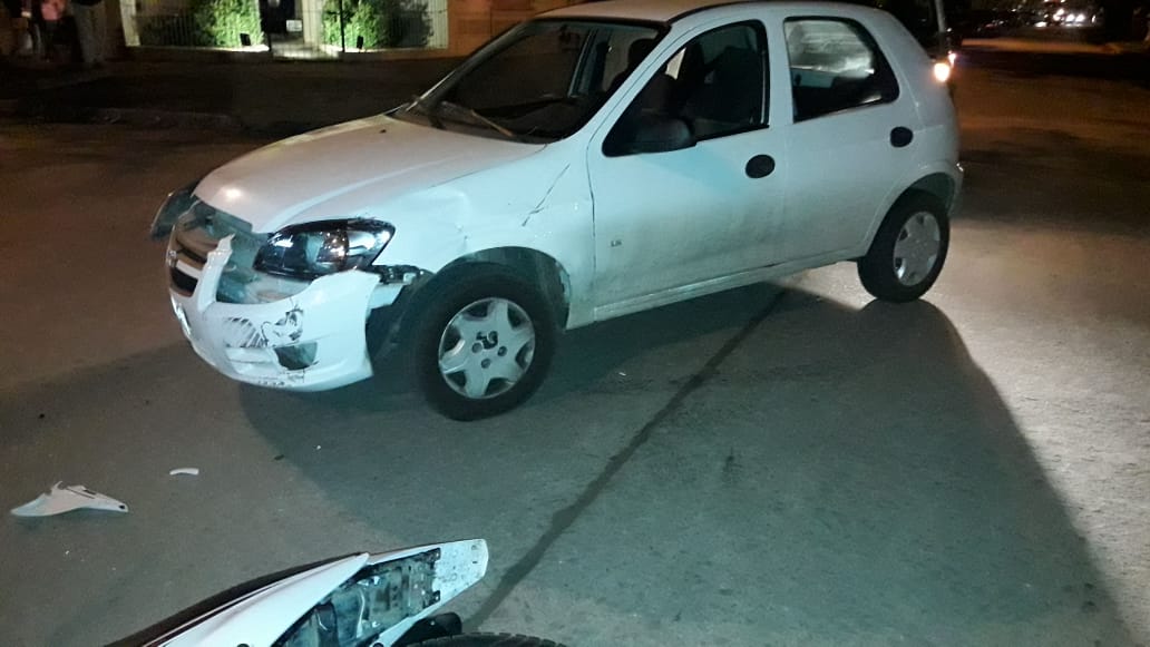 Una mujer result herida al protagonizar un accidente con su moto en Y