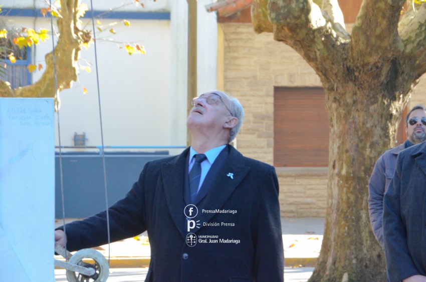 Coro, msica y baile en los actos por el 25 de Mayo