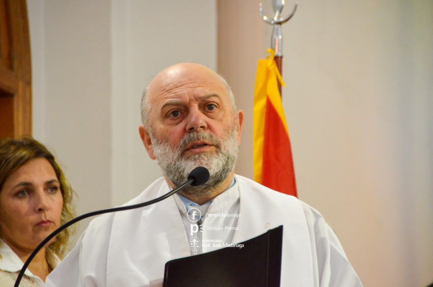 Coro, msica y baile en los actos por el 25 de Mayo