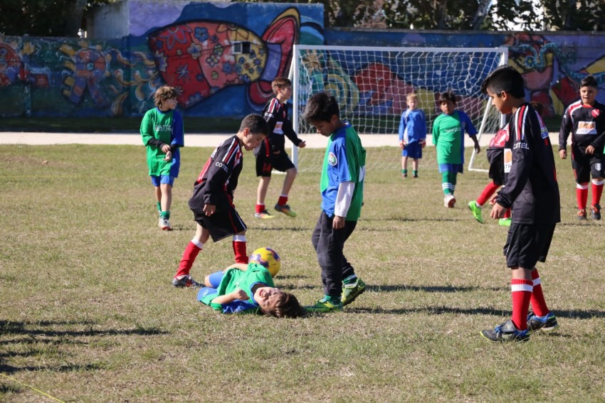 Divisiones infantiles tuvieron su encuentro futbolstico en el Polidep