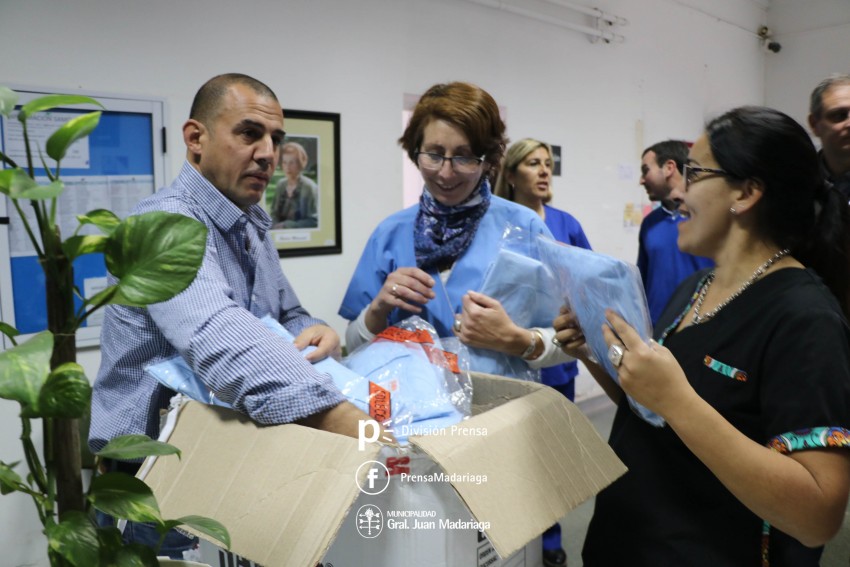 Personal del Hospital recibi nueva indumentaria