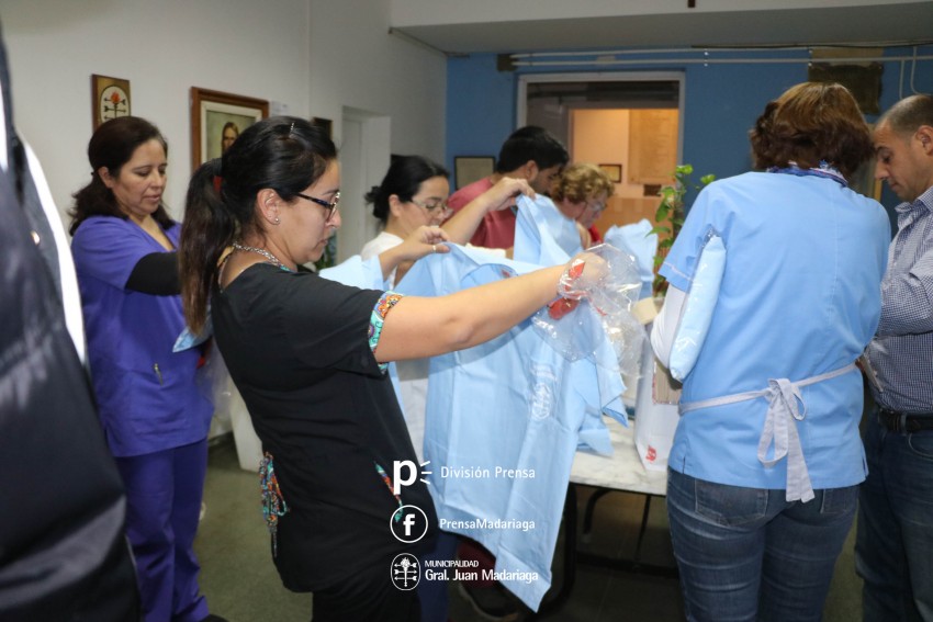 Personal del Hospital recibi nueva indumentaria