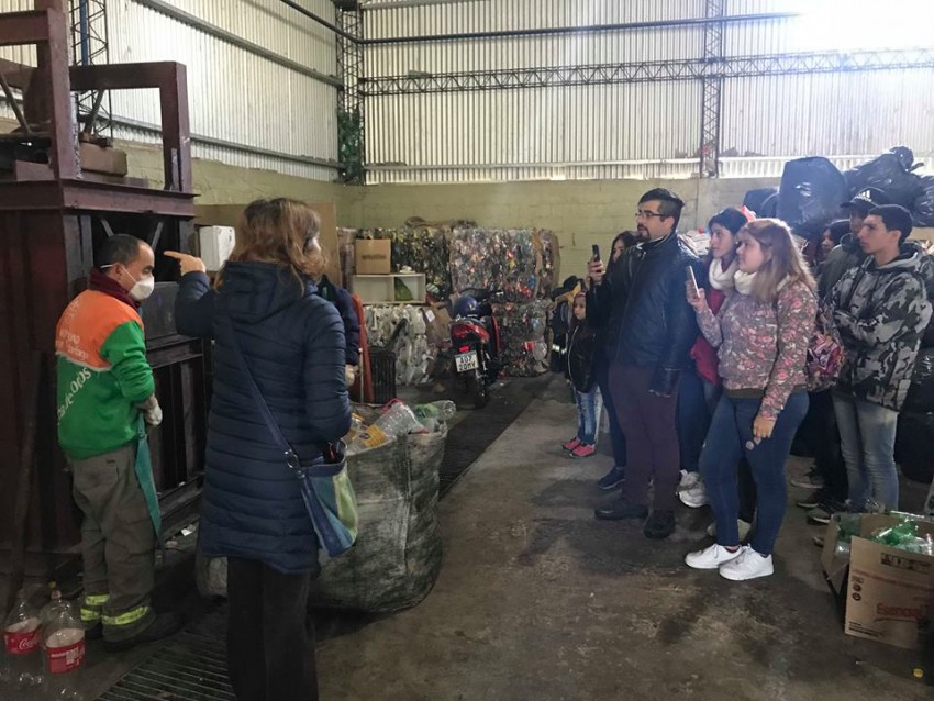 Alumnos visitaron la planta de reciclaje y crece el inters por la pre