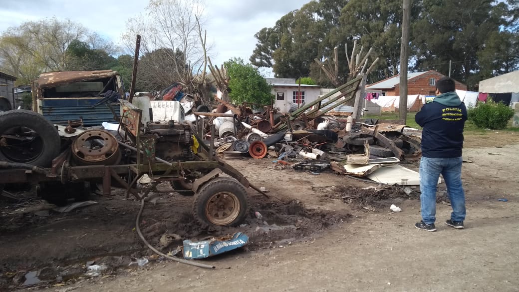 Procedimiento en un desarmadero que tena ms de 500 piezas y vehculo