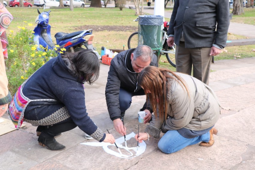 Autoridades municipales participaron de la pintada de la 