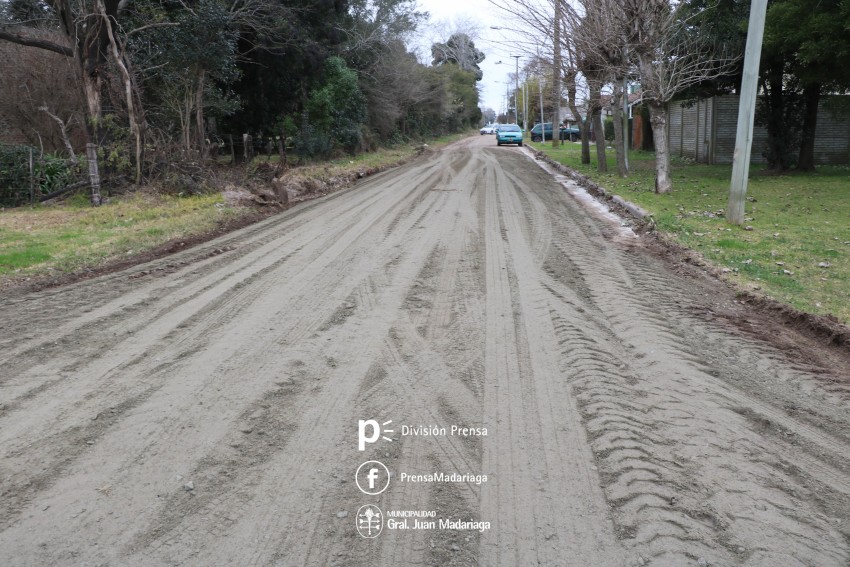 Rellenaron y repararon dos calles del barrio Quintanilla