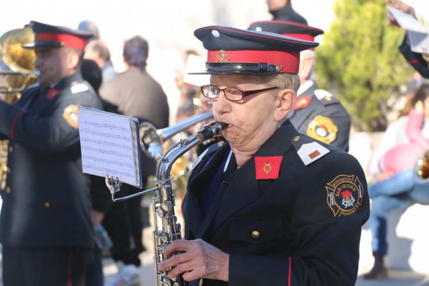 El desfile de gala de los Bomberos Voluntarios en fotos
