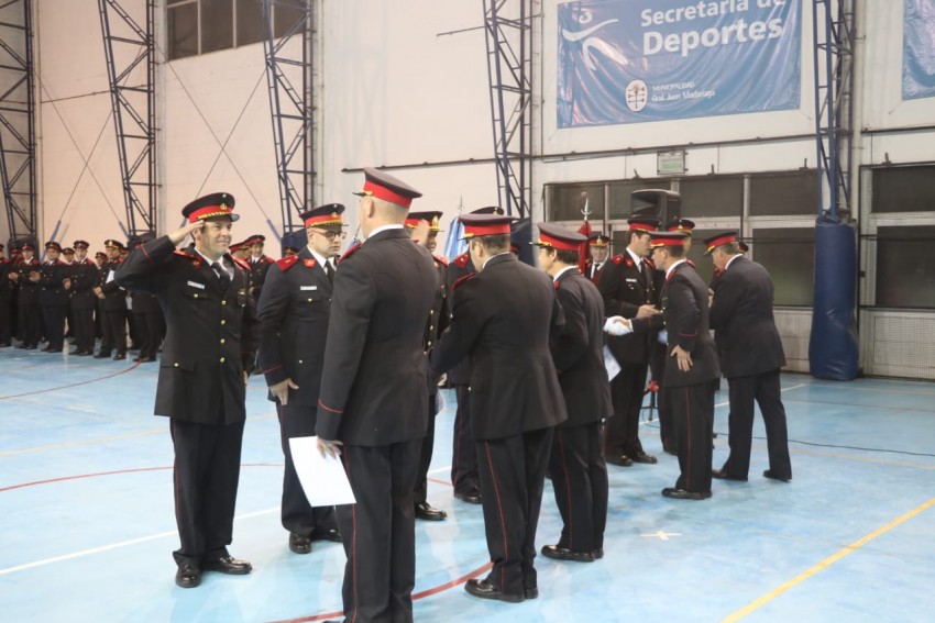 Se realiz el acto castrense de los Bomberos Voluntarios en el Polidep
