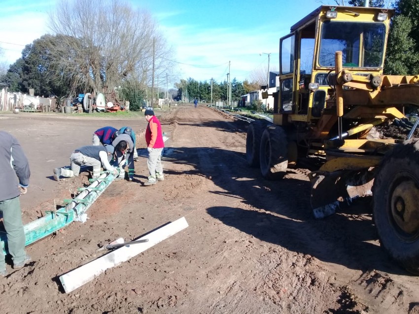 Nuevos rastreos de calles y avances en el cordn cuneta