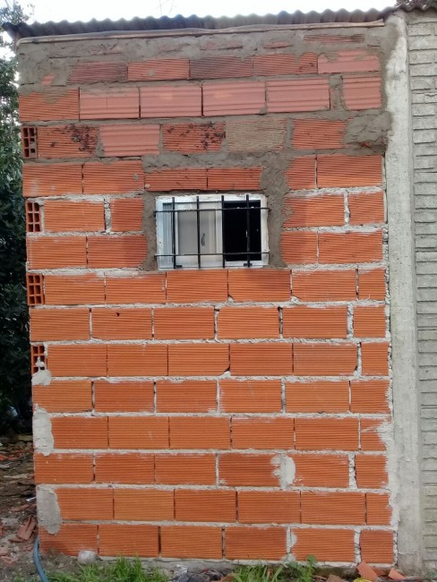 Arreglos de viviendas y construcción de módulos habitacionales