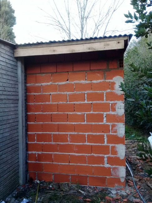 Arreglos de viviendas y construcción de módulos habitacionales