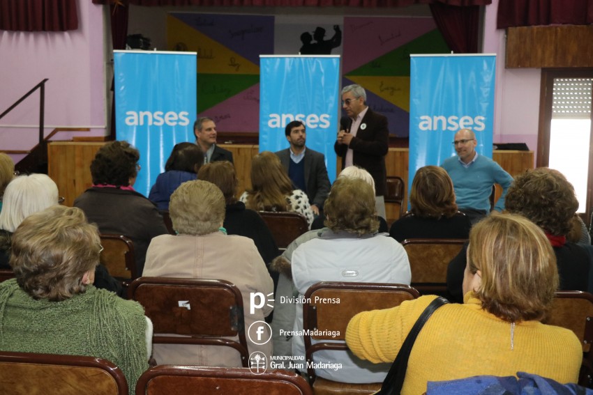 El director Ejecutivo de ANSES brind una charla ante una importante c