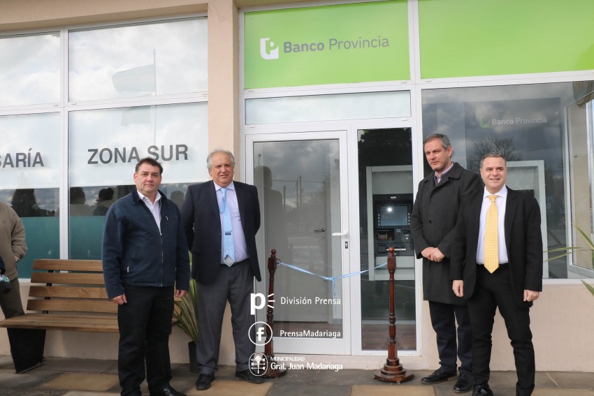 Inauguraron los cajeros automticos y ya quedaron en funcionamiento