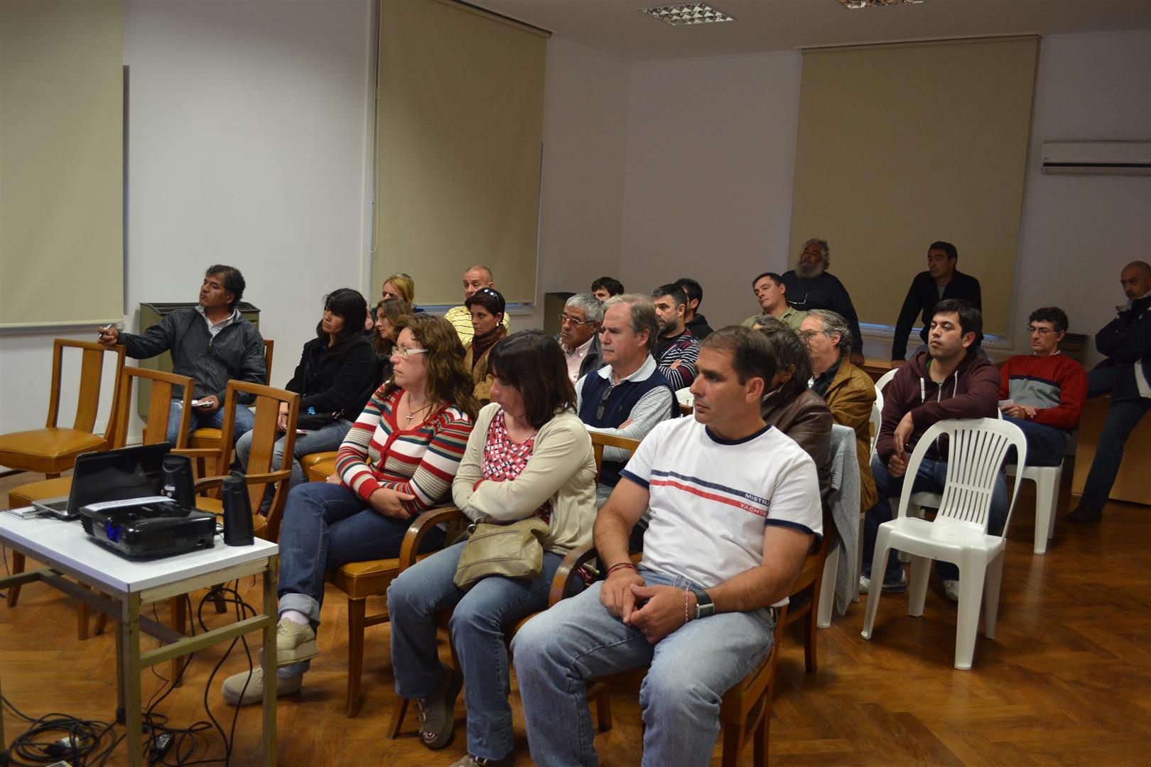 Charla sobre adicciones y bullyng