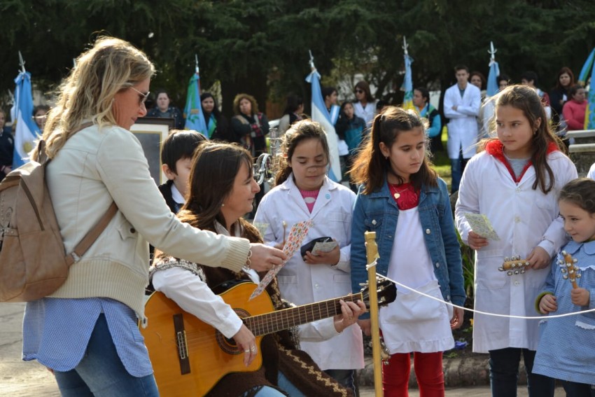 Autoridades participaron del acto conmemorativo al General San Martn