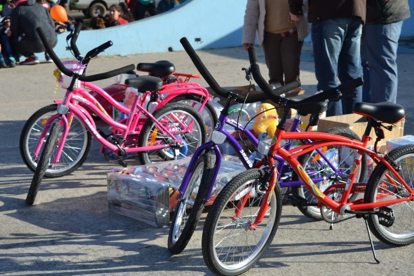 El festejo del da del nio moviliz a 2.000 personas por el Paseo del