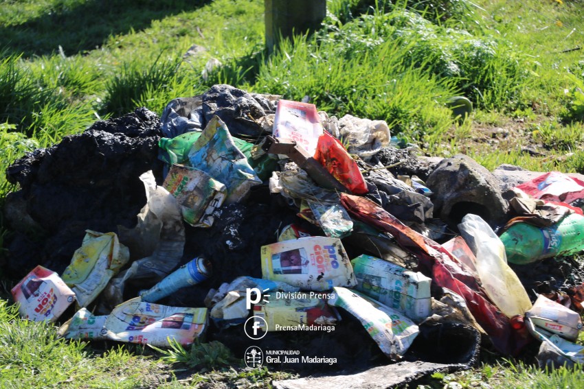 Fueron a destapar una boca de tormenta a pedido de los vecinos y se en