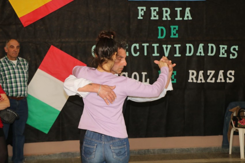 Ms de 600 personas disfrutaron de la gastronoma y la msica en Criso