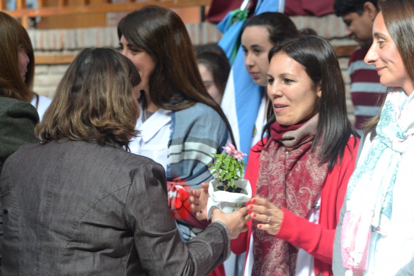 Da del Maestro: Las instituciones educativas realizaron el acto unifi