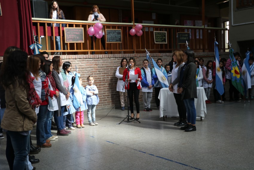 Da del Maestro: Las instituciones educativas realizaron el acto unifi