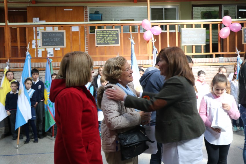 Da del Maestro: Las instituciones educativas realizaron el acto unifi