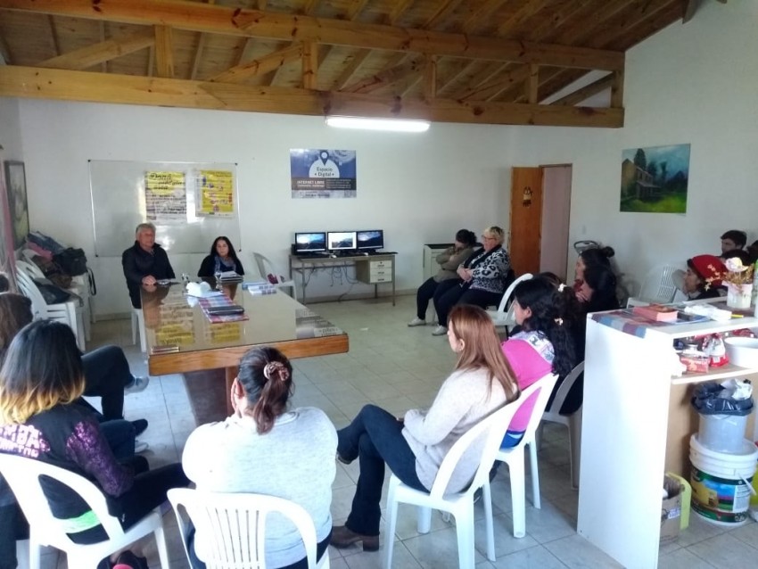 La Asociacin Almas Gemelas brind una charla de concientizacin en Ma