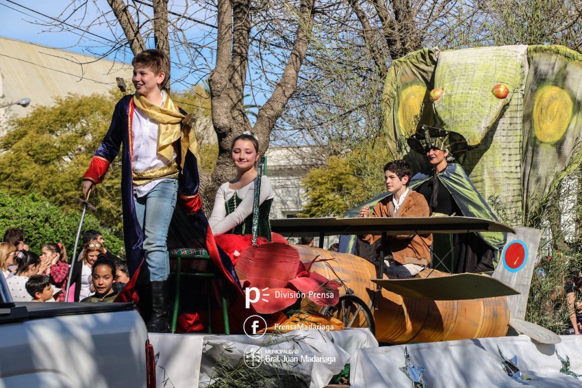 Estudiantina 2018: Galera de fotos de una tarde inolvidable