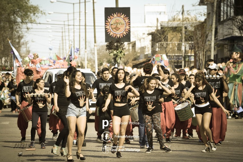 Estudiantina 2018: Galera de fotos de una tarde inolvidable