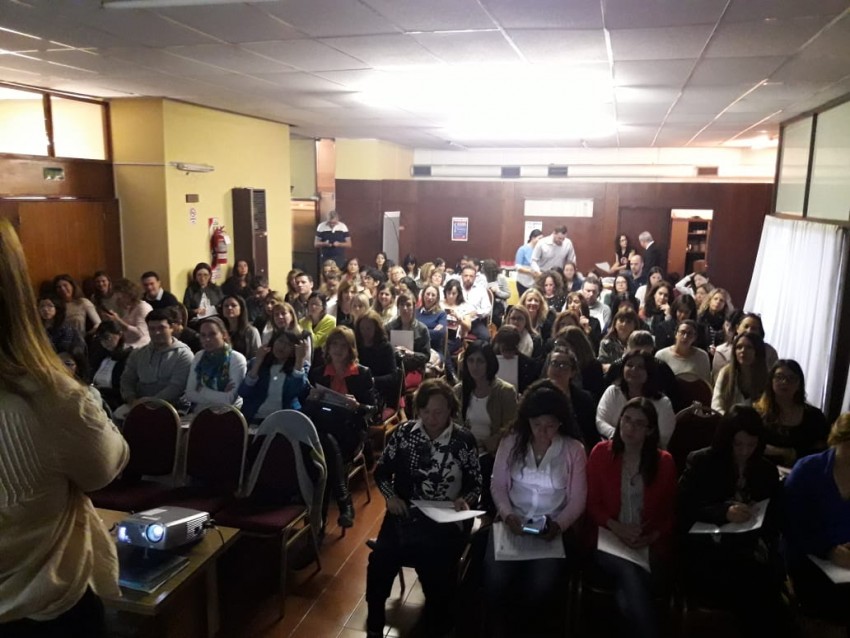 Una bioqumica del Hospital viaj a Crdoba para brindar una capacitac