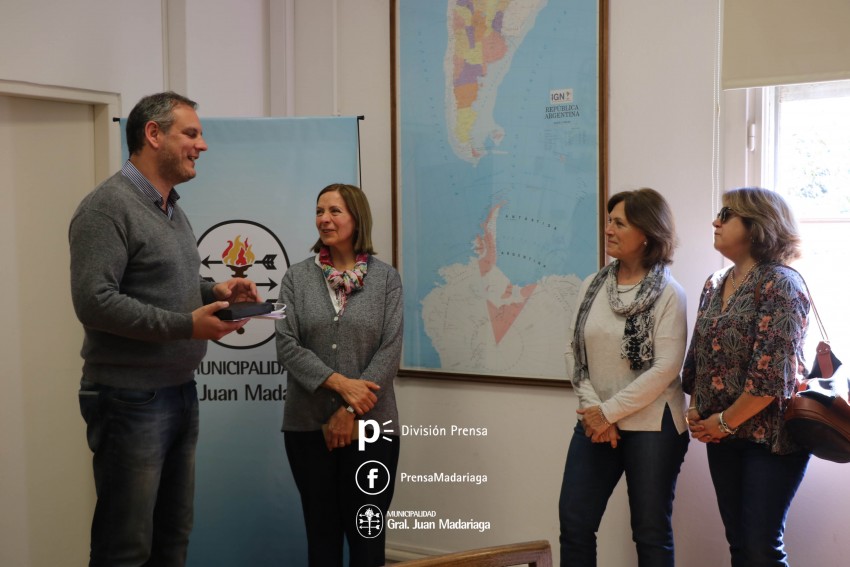 Luego de 34 aos de servicio, se jubil la empleada Susana Luque